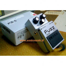 BOSS FZ 5 FUZZ - EFFETTO A PEDALE PER CHITARRA