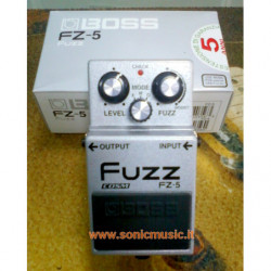 BOSS FZ 5 FUZZ - EFFETTO A PEDALE PER CHITARRA