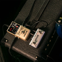 NUX Loop Core Deluxe Bundle - Kit Looper con Doppio Footswitch